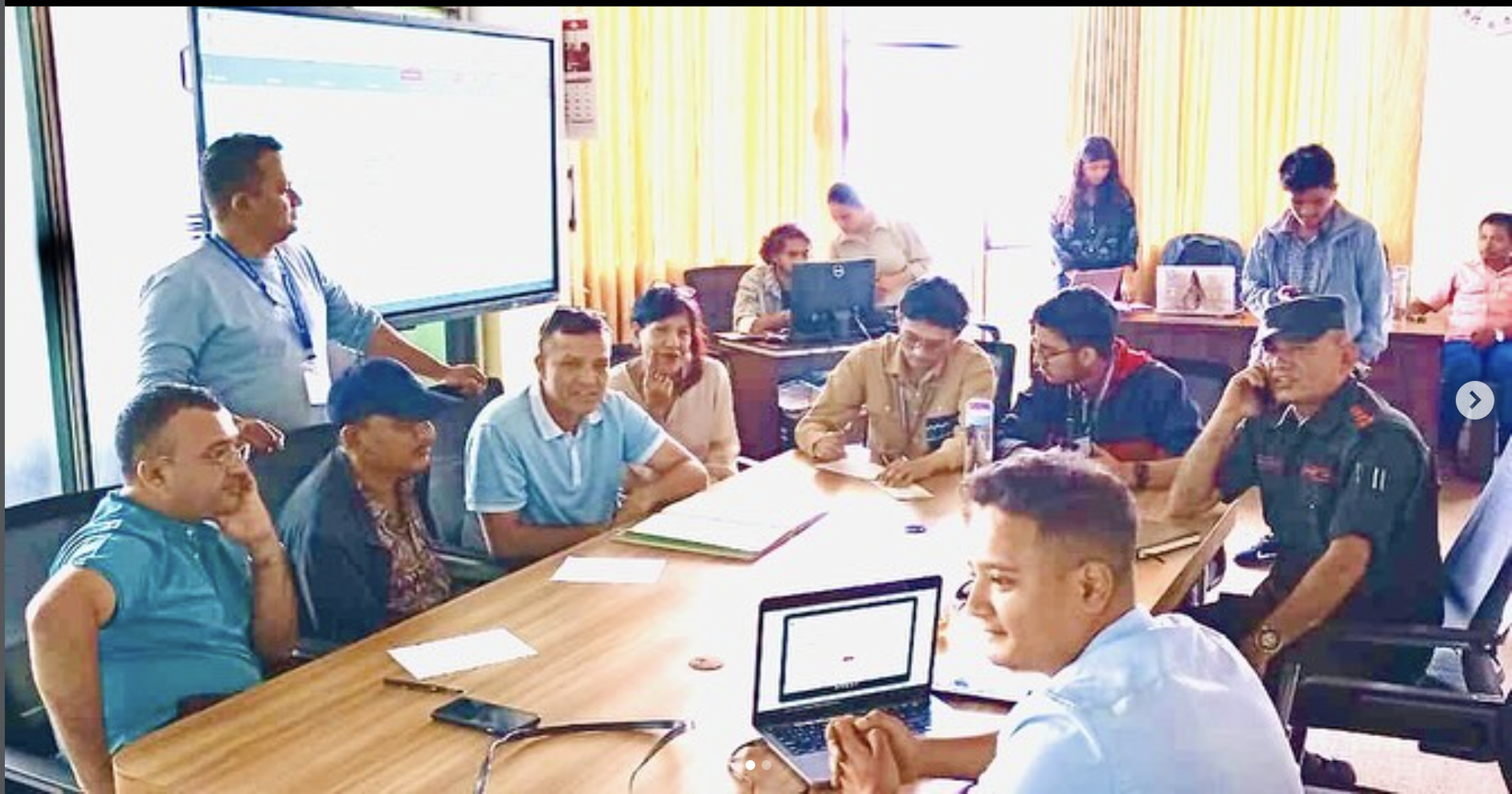 Giving Nagarik Alert presentation to KMC. At then; the KMC Tech Team, and KMC Police Chief Raju Pandey